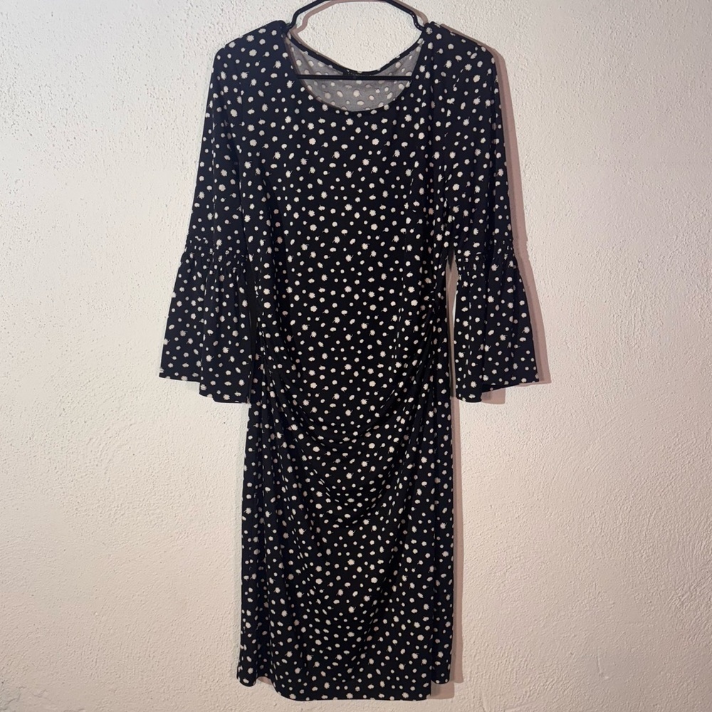 Talbots // black, off white floral print draped stretchy long sleeves dress sz L